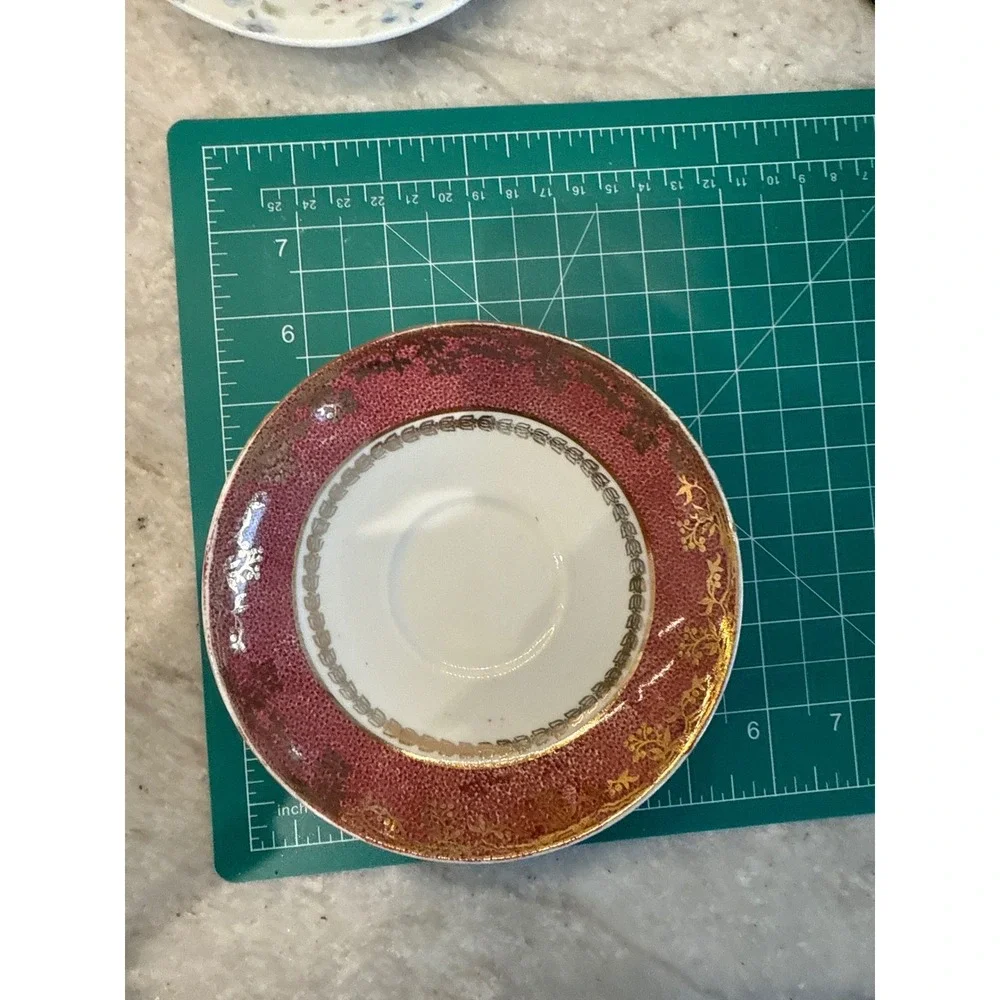 Salisbury‎ Crown China England Teacup and Saucer